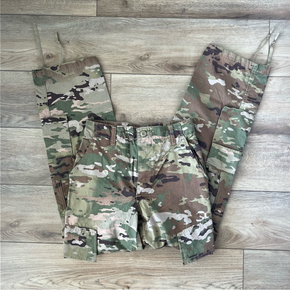 Army Combat Uniform Multicam Camo  Cargo Pants XS Short NWT Insect Shield